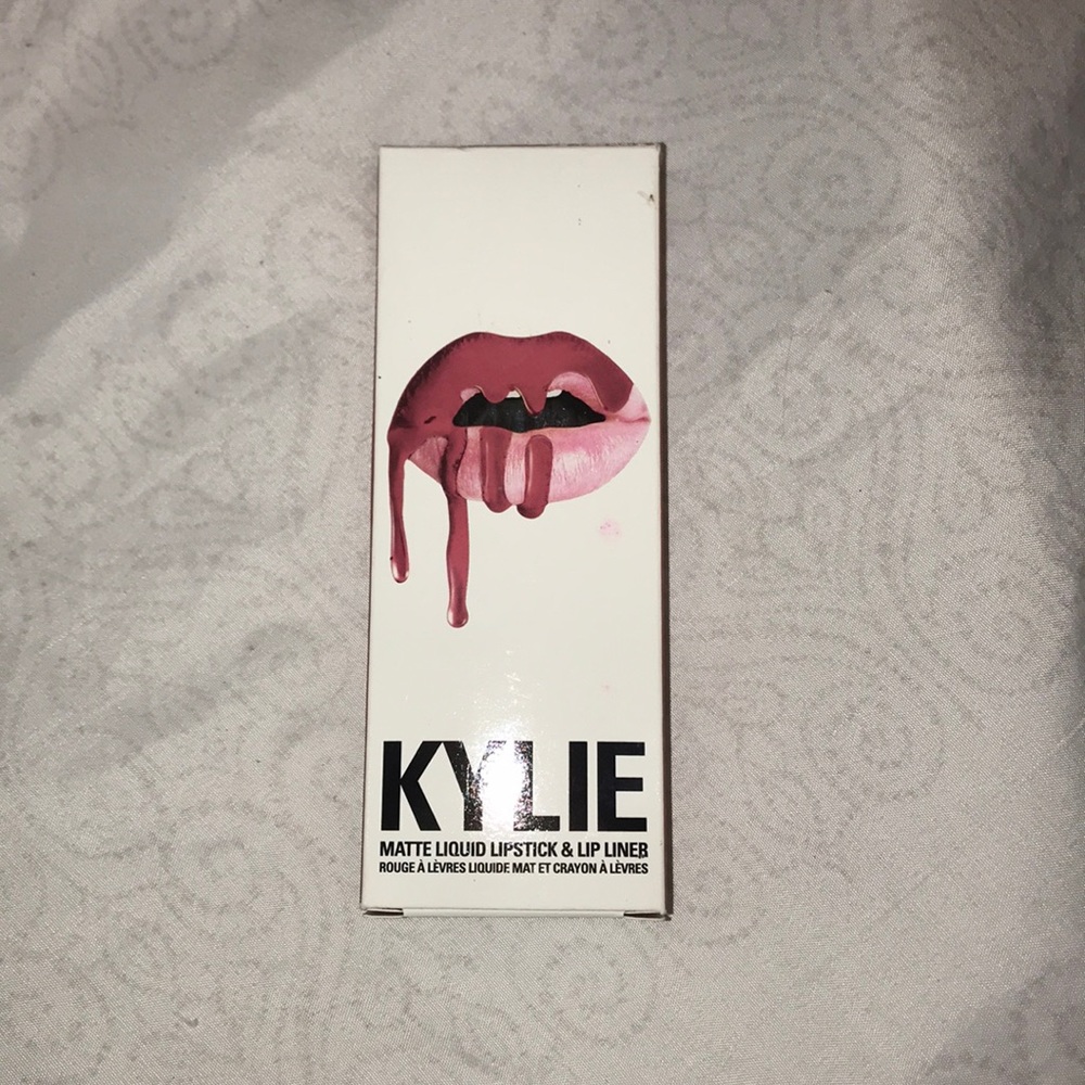 Kylie Cosmetics Lip Kit Kristen! Great condition!